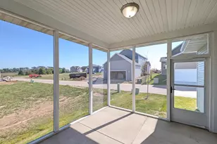 6631 Junco Dr, Middleton, WI 53562 - Photo 30