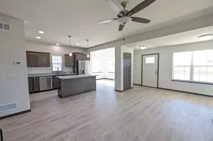 6634 Linnet Ln, Middleton, WI 53562 - Photo 22