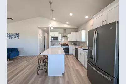 6667 Redpoll Road, Middleton, WI 53562 - Photo 16