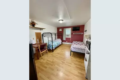 410 Wisconsin Avenue, Wisconsin Dells, WI 53965 - Photo 4