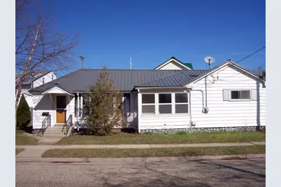 1002 Adams Street, Portage, WI 53901 - Photo 2