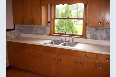 1002 Adams Street, Portage, WI 53901 - Photo 6