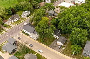 145/147 E Montello St, Montello, WI 53949 - Photo 6