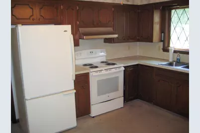 806 S Wacouta Avenue, Prairie Du Chien, WI 53821 - Photo 8