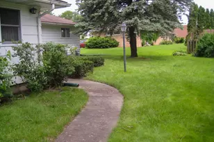 806 S Wacouta Ave, Prairie Du Chien, WI 53821 - Photo 42