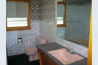 806 S Wacouta Avenue, Prairie Du Chien, WI 53821 - Photo 26