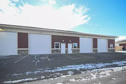 4325 &amp; 4323 Duraform Lane, Windsor, WI 53598 - Photo 4