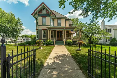 1222 11th Street, Monroe, WI 53566 - Photo 2