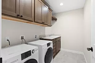 9066 Paddington Pkwy, Madison, WI 53593 - Photo 22