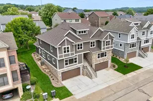 9076 Paddington Pkwy, Madison, WI 53593 - Photo 6