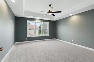 9076 Paddington Pkwy, Madison, WI 53593 - Photo 16