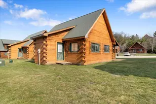 902 Yogi Cir, Warrens,warrens, WI 54666 - Photo 38