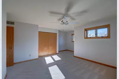 300 N Pinckney Street, Madison, WI 53703 - Photo 30