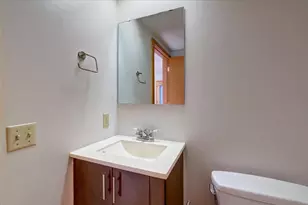 300 N Pinckney St, Madison, WI 53703 - Photo 20