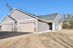 2241 S Haborn Dr, Beloit, WI 53511 - Photo 1