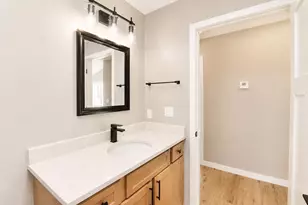 2241 S Haborn Dr, Beloit, WI 53511 - Photo 14