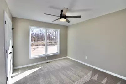 2241 S Haborn Drive, Beloit, WI 53511 - Photo 12