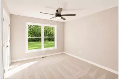 2241 S Haborn Drive, Beloit, WI 53511 - Photo 12