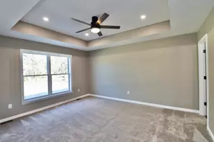 2243 S Haborn Dr, Beloit, WI 53511 - Photo 10