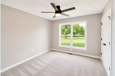2243 S Haborn Drive, Beloit, WI 53511 - Photo 12