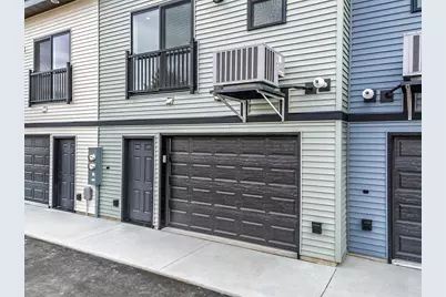 226 S Dewey Avenue, Reedsburg, WI 53959 - Photo 4