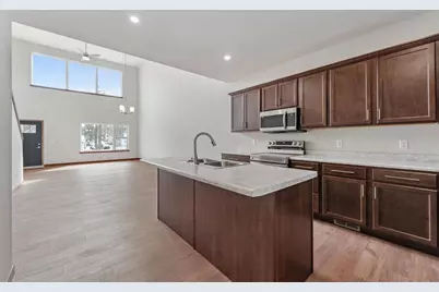 226 S Dewey Avenue, Reedsburg, WI 53959 - Photo 12