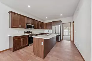 226 S Dewey Ave, Reedsburg, WI 53959 - Photo 10