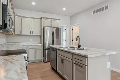 206 S Dewey Avenue, Reedsburg, WI 53959 - Photo 14
