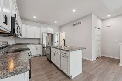 216 S Dewey Avenue, Reedsburg, WI 53959 - Photo 12