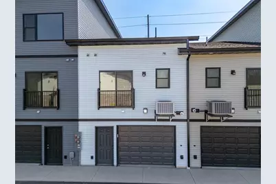 216 S Dewey Avenue, Reedsburg, WI 53959 - Photo 4