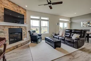 6605 Warner Farm Dr, DeForest, WI 53532 - Photo 8