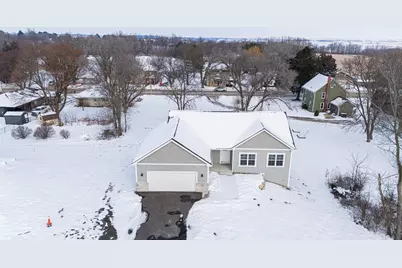 299 Teri Lee Lane, Orfordville, WI 53576 - Photo 4