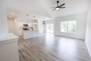 297 Teri Lee Ln, Orfordville, WI 53576 - Photo 10