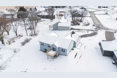 297 Teri Lee Lane, Orfordville, WI 53576 - Photo 8