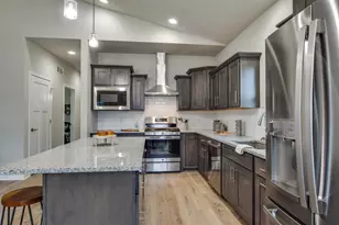 2902 Turnip Wy, Fitchburg, WI 53711 - Photo 14