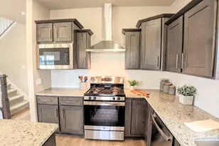 4307 Goldeneye Gateway Dr, Middleton, WI 53562 - Photo 12