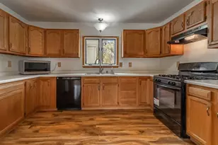 N10368 Queens Way, Necedah, WI 54646 - Photo 10