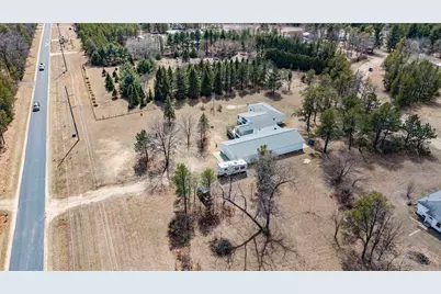 N10368 Queens Way, Necedah, WI 54646 - Photo 40