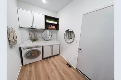 405 Carolina Street, Belleville, WI 53508 - Photo 12