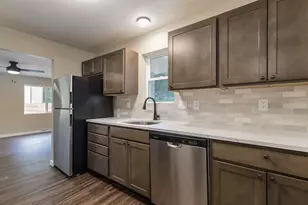 4812 Schneider Dr, Fitchburg, WI 53711 - Photo 12