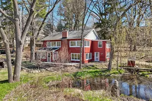 149 Oakwood Ave, Edgerton, WI 53534 - Photo 2