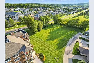 9213 Crosswinds Lane, Verona, WI 53593 - Photo 2