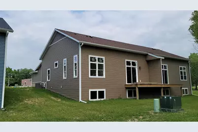 301 Edenview Lane, Eden, WI 53019 - Photo 4