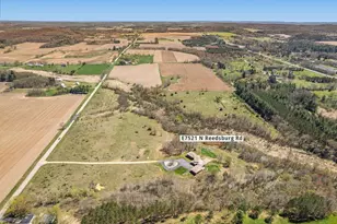 E7521 N Reedsburg Rd, Reedsburg, WI 53959 - Photo 68