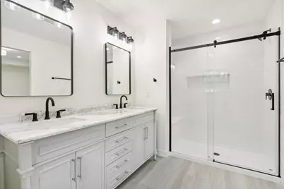 302 Willow Street, Pardeeville, WI 53954 - Photo 6