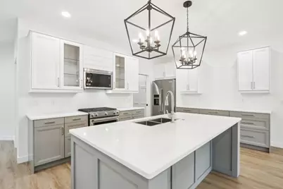 304 Willow Street, Pardeeville, WI 53954 - Photo 6