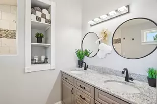 911 Fawn Ct, Wisconsin Dells, WI 53965 - Photo 40