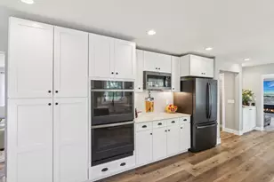 911 Fawn Ct, Wisconsin Dells, WI 53965 - Photo 18