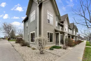 2811 No Oaks Ridge, Fitchburg, WI 53711 - Photo 16