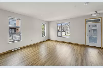 2810 No Oaks Ridge, Fitchburg, WI 53711 - Photo 8